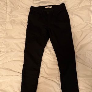 Levi’s 710 black skinny jeans
